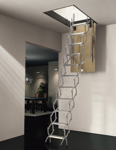 ESCALERA MAYDISA METAL